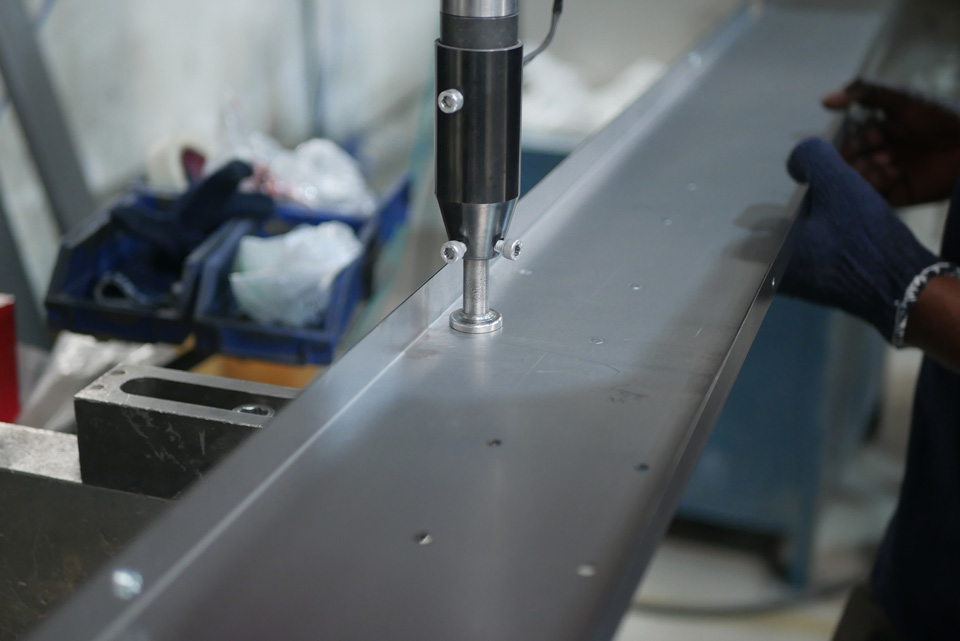 Joining and Fabrication Vin Precise Punch